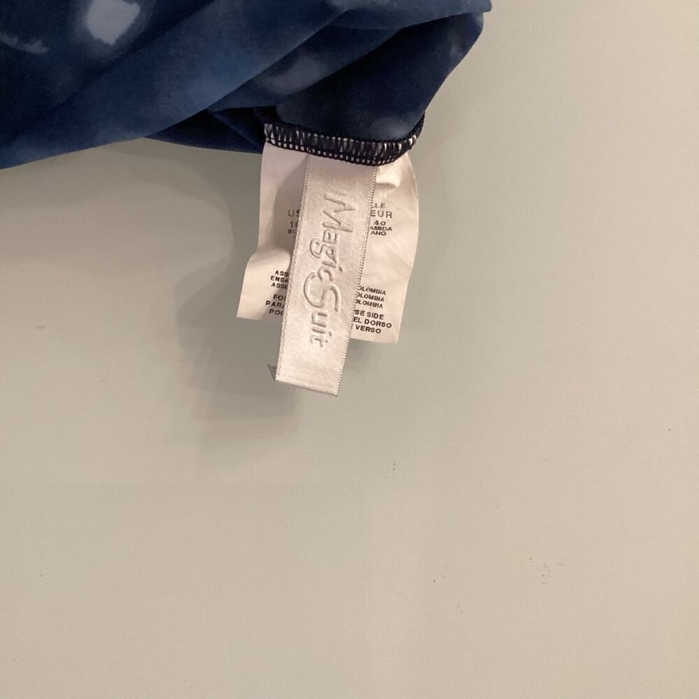 Tie Dye MagicSuit Bathing Suit in Size 10 NWOT. - Picture 3 of 5